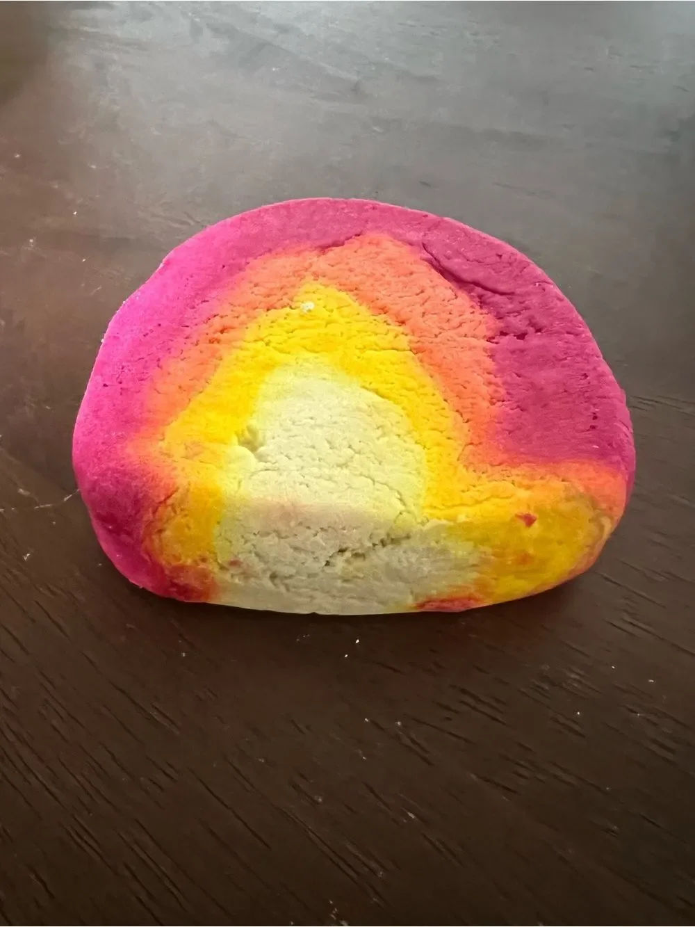 LISH RAINBOW BUBBLE BAR 3.5 oz BRAND NEW